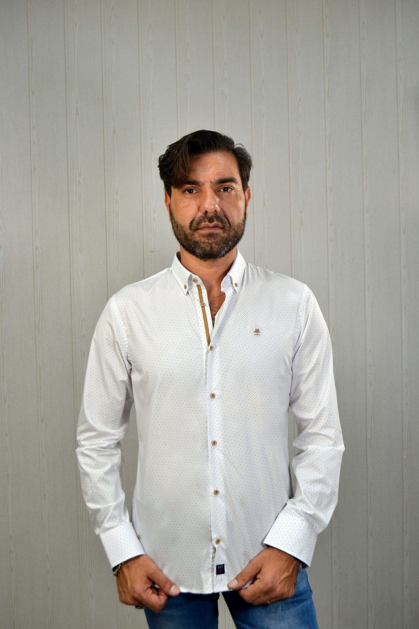 CAMISA PUNTOS