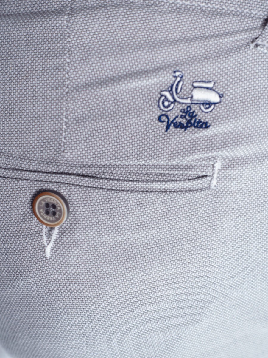 PANTALON DUQUE LA VESPITA GRIS CLARO