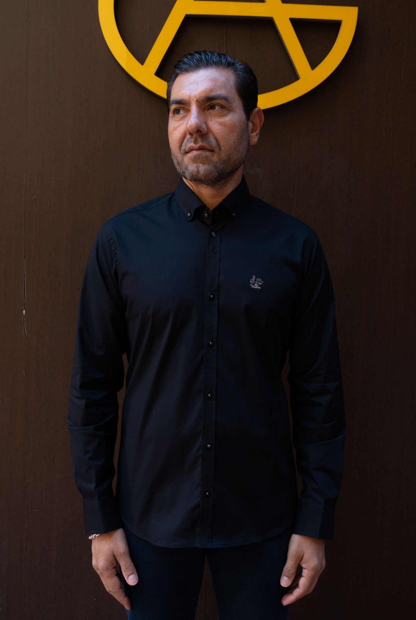 CAMISA BASIC 25 LA VESPITA NEGRO