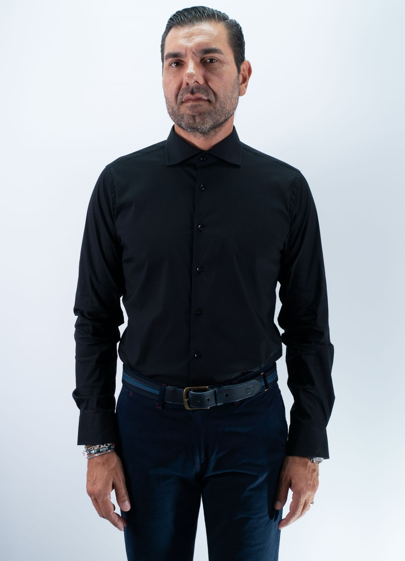 CAMISA SLIM TEM  NEGRO
