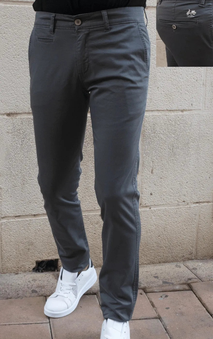 PANTALÓN CHINO LA VESPITA GRIS