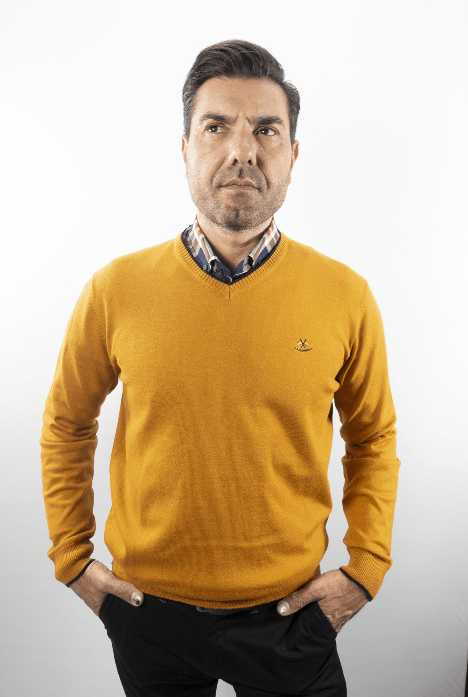 JERSEY CUELLO PICO LA ESPAÑOLA MOSTAZA