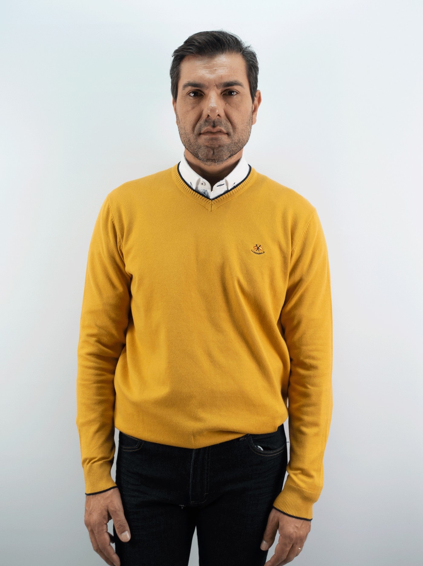 JERSEY CUELLO PICO LA ESPAÑOLA MOSTAZA