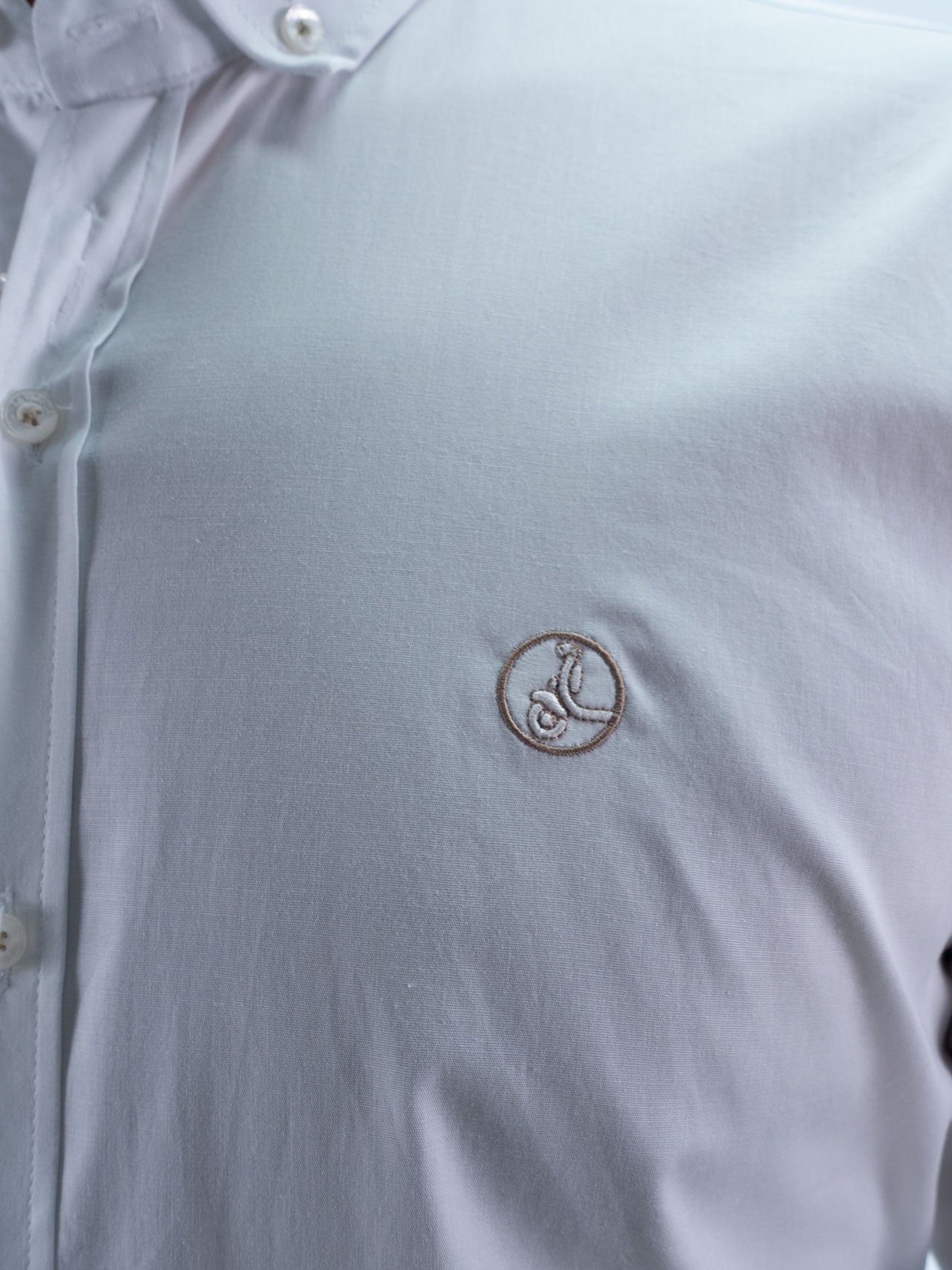 CAMISA LICRA LISA LA VESPITA BLANCO