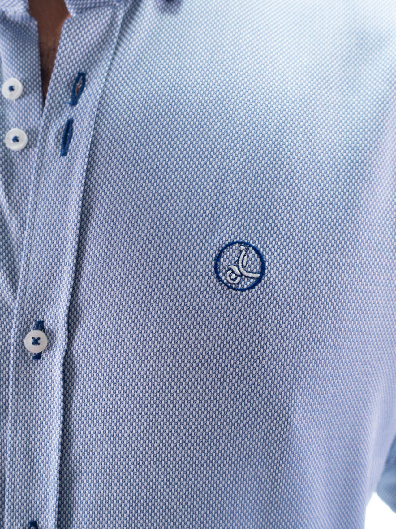 CAMISA ESTAMPADA LA VESPITA AZUL
